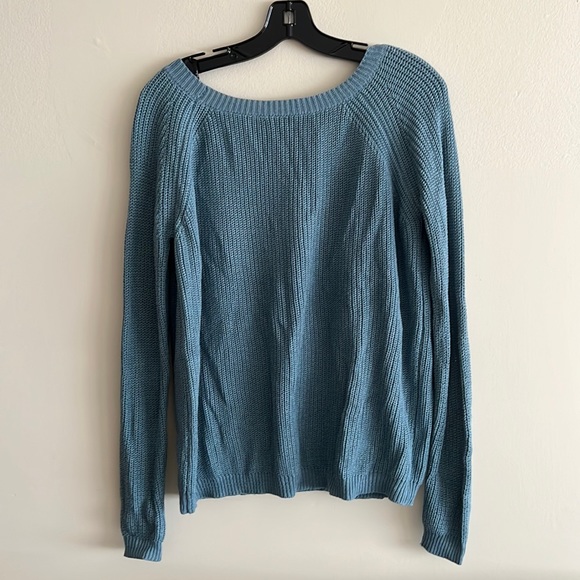 Open back sweater - Picture 1 of 4